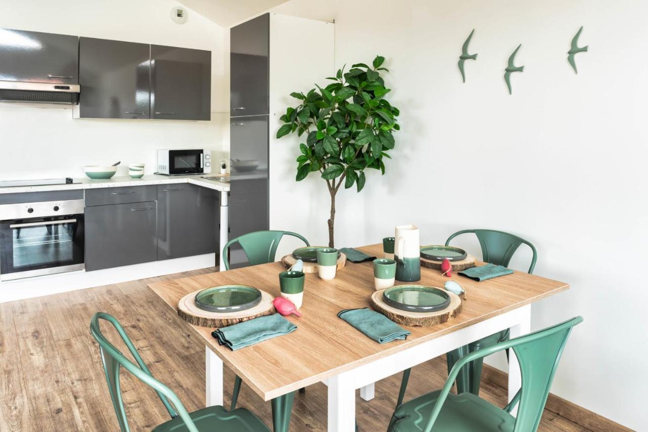 Mamita 4 "Wooded Stopover Apartment" T2 47M Terrace 24M 라카노오세앙 외부 사진